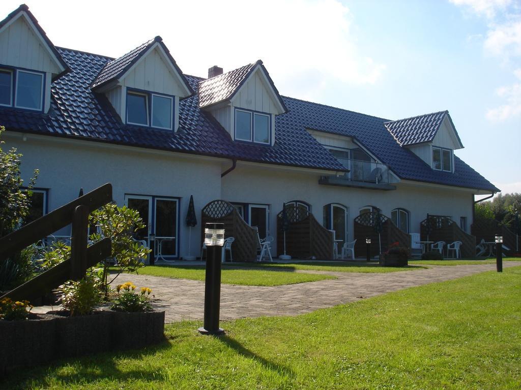 Appartementanlage Zur Seemoewe Insel Poel Exterior photo